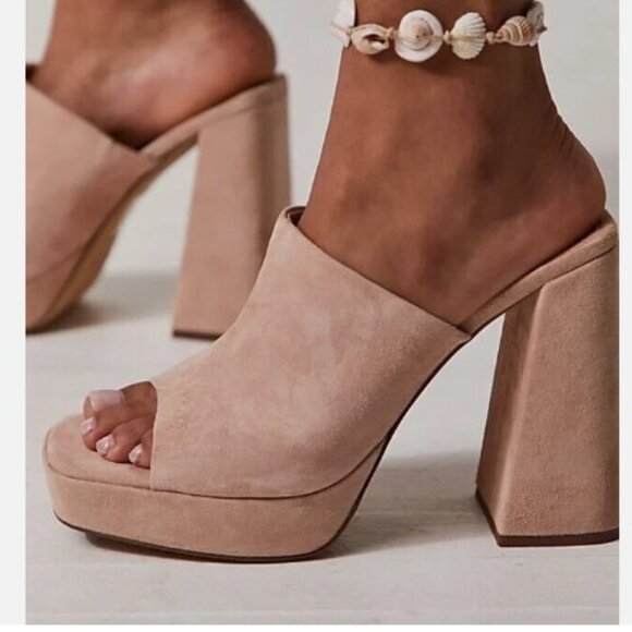 Free People Shoes - Free People Margo Mules Size 39 (8/8.5)